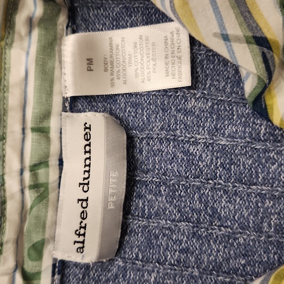 2 Alfred Dunner Sweaters Size Petite M Color Blue - Picture 4 of 11